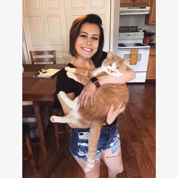 Meet your Posher, Gaby - Picture 1 of 1